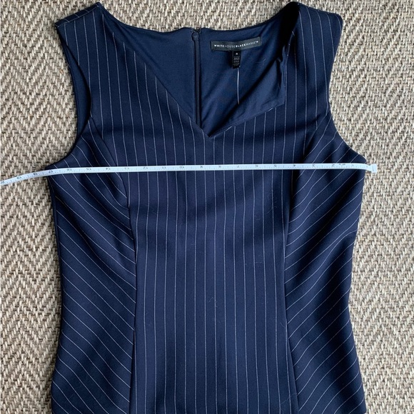White House Black Market Sleeveless Navy Blue Pinstripe Bodice Top, size 8 - Picture 6 of 6